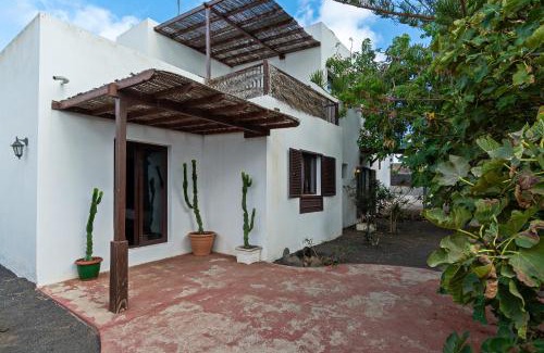 Yaiza House | 4BR Yaiza Relax House - Terrace & Mountain