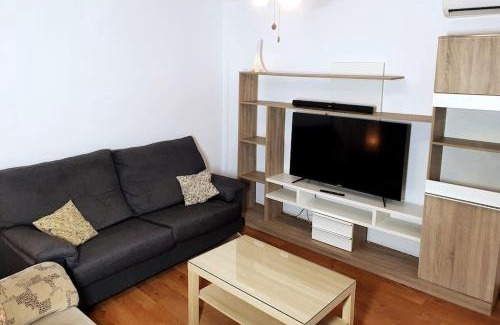 La Linea de la Concepcion Apartment | 4F, Aire Acondic, 80m2, 2 dormitorios, 4 huéspedes, WIFI GRATIS