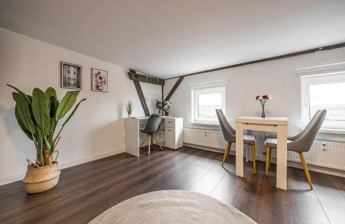 Freiimfelde - Kanenaer Weg Apartment | 4G LV 4-Zimmer-Apartment HBF