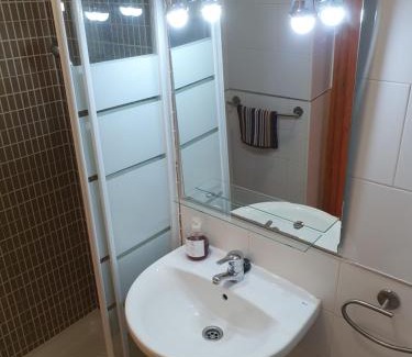 La Linea de la Concepcion Apartment | 4H, Aire Acondic, 50m2, 1 dormitorio, 4 huéspedes, WIFI GRATIS