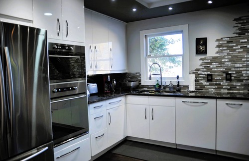 Laurel House | 4K SF 3 full bath 3.5 bedrooms in Glen Allen - western outskirts of Richmond
