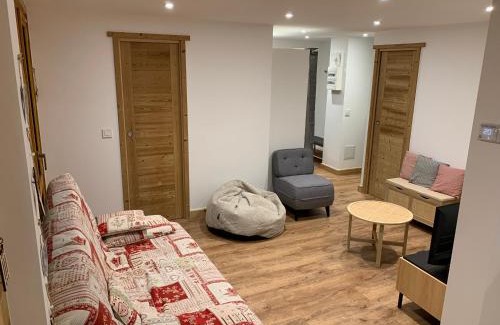 Bellentre Apartment | 4P au pied des pistes, refait à neuf, La Plagne, avec WIFI