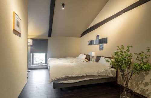 Miyoshi House | 4S STAY Awaikeda Honmachi St.