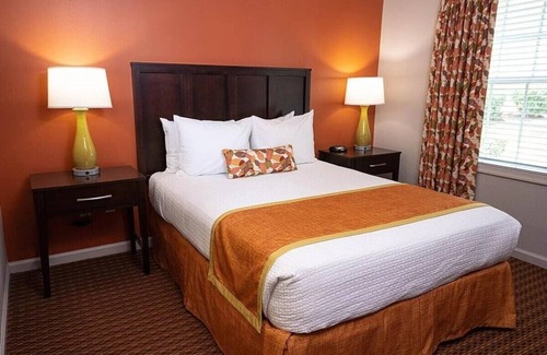 Williamsburg Condo | 4th of July Week! - Williamsburg, 29 Jun - 6 Jul ~~~~~~~~~ Sleeps 12/4Br/4Ba
