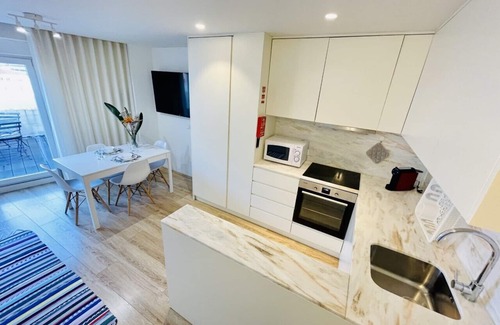 Antas Apartment | 4th Rooftop - Sweet Apartment City Center