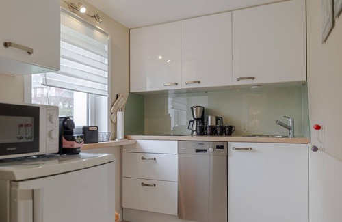 Westerland Apartment | 4th Strandburg, 70sqm with 2 bedrooms for 4 people with private terrace -