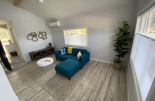 Larkspur House | 4th Street Work Friendly Home