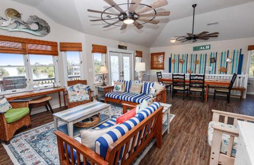 Carova Beach House | 4x535, The 4x4-Leaf Clover- Soundside, Canal Front! Water views!