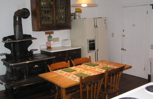 Hancock House | 5/2 Old Farmhome-Beautiful Valley Views-Near Skiing-Sugarbush