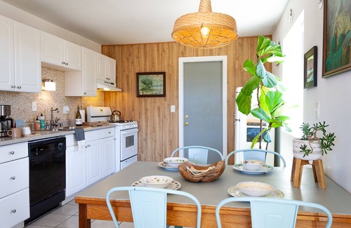 Yucca Valley House | 5-acre homestead w/panoramic views, amazing sunsets, comfy beds. Pet-friendly!