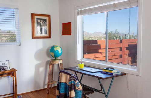 Yucca Valley House | 5-acre homestead w/panoramic views, amazing sunsets, comfy beds. Pet-friendly!