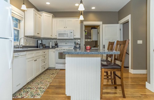 Benchmark House | 5 acres in the Heart of the Beautiful Black Hills Minutes Away From ATV Trails