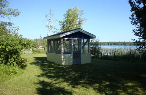 Maple City House | 5 acres Little Traverse Lake, Family favorite