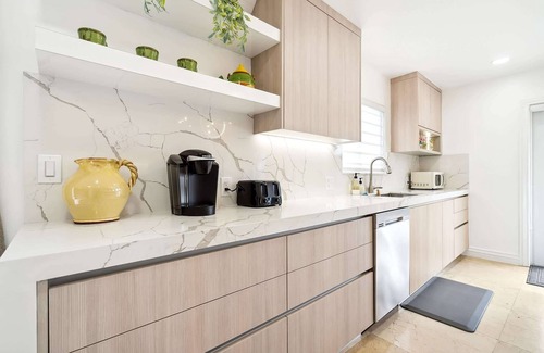 Coral Terrace House | 5-BD,3-BA Dreamy Vacation Retreat in Coral Terrace