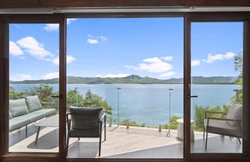 Playa Flamingo House | 5-BD Beachfront, Ocean-View Hillside Home