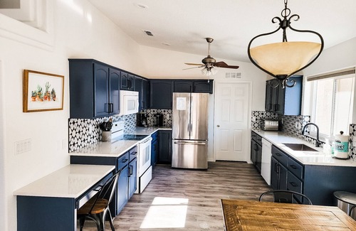 Lake Havasu City House | 5 BDRM PRIVATE PARADISE WITH POOL & CASITA ON THE LAKE SIDE OF 95!