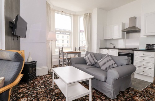 Bridlington Old Town Cottage | 5 BEACH VIEW @ BEACONSFIELD HOUSE in Bridlington