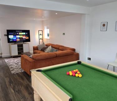 Fishlake House | 5 Bed Cottage Free Parking