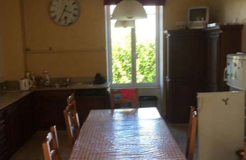 Villedieu-les-Poeles House | 5 Bed Historical Farmhouse in Villedieu Les-Poeles (home of racehorse ‘Ozo')