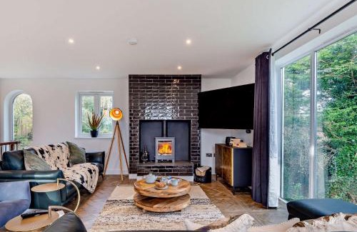 Appledore House | 5 Bed in Appledore 95680