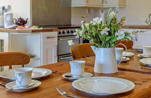 Knott End-on-Sea House | 5 Bed in Blackpool 40993