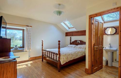 Knott End-on-Sea House | 5 Bed in Blackpool 40993