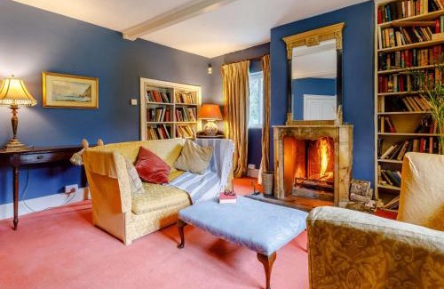 Pulham House | 5 Bed in Minterne Magna 87050