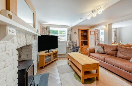 Kidwelly House | 5 Bed in Mynyddygarreg oc-c32367