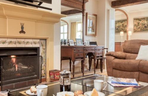 Ringstead House | 5 Bed in Thornham KT086