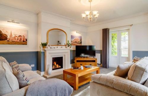 Wisbech House | 5 Bed in Wisbech 90134