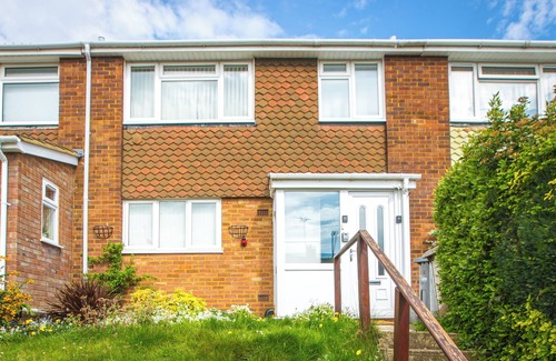 Tea Green House | 5 Bed Luxurious & beautiful house near Luton Airport,