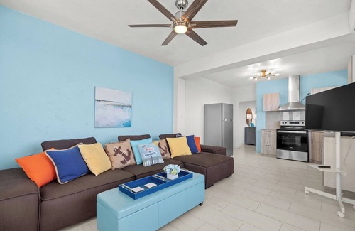 Camino Nuevo House | 5 Bed Ocean View w private Pool one of best beaches less than 1.1 mile from Home