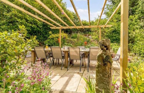 Lanchester House | 5 bed property in Durham 85257