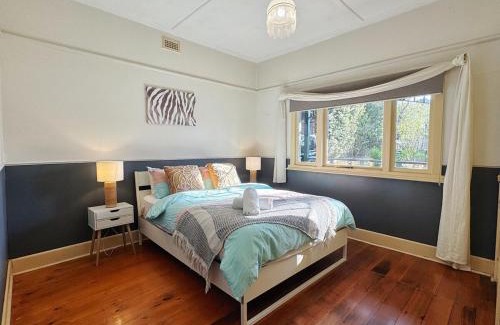 Croydon House | 5-Bed Secret Garden House