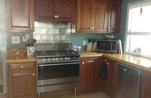 Sea Girt House | 5 Bedroom, 2.5 bath, 1 block walk to beach; original Sea Girt house. Sleeps 9.