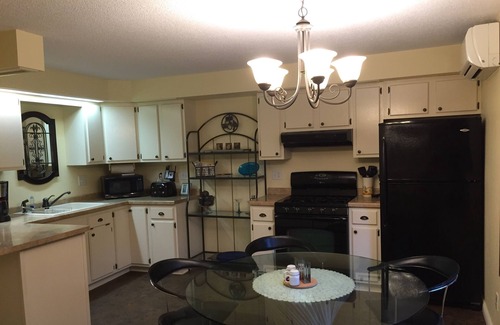Chetek House | 5 Bedroom 3 Bathroom Lakefront Home On Historic Resort.