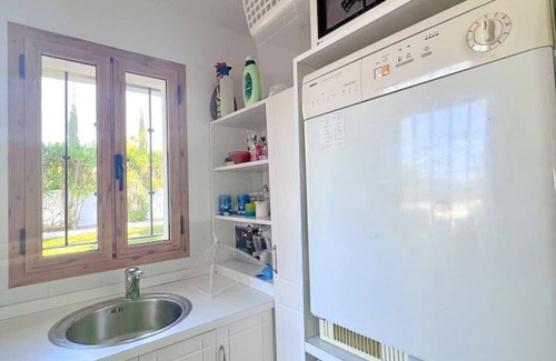 Frigiliana House | 5 Bedroom 3 en-suite hot tub & 17m pool