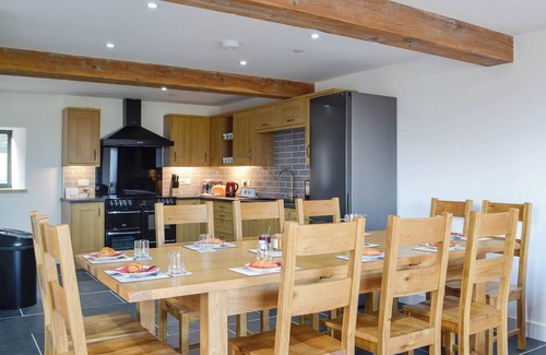Llanwrthwl Cottage | 5 bedroom accommodation in Llanwrthwl, near Rhayader