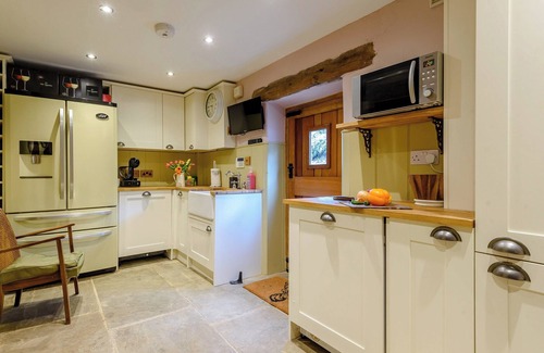 Hollow Meadows Cottage | 5 bedroom accommodation in Load Brook, near Sheffield