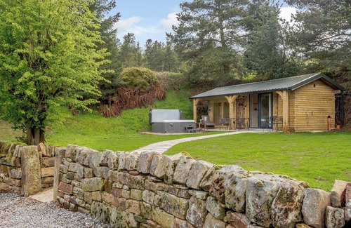 Hollow Meadows Cottage | 5 bedroom accommodation in Load Brook, near Sheffield