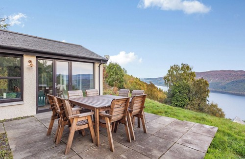 East Lewiston Cottage | 5 bedroom accommodation in Drumnadrochit