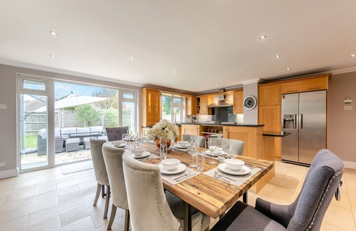Worthing Cottage | 5 bedroom accommodation in Goring By Sea