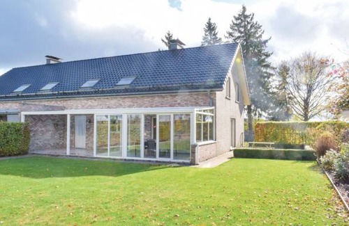 Buellingen House | 5 bedroom accommodation in Büllingen