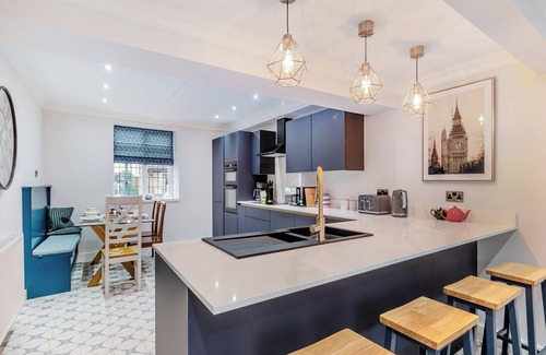 Ault Hucknall Cottage | 5 bedroom accommodation in Chesterfield