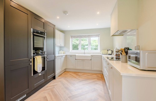 Great Bircham Cottage | 5 bedroom accommodation in Great Bircham, near Brancaster