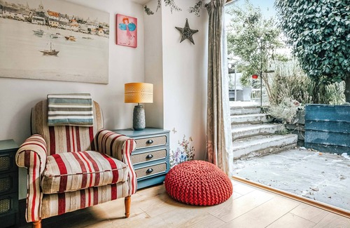 Aberaeron Cottage | 5 bedroom accommodation in Aberaeron