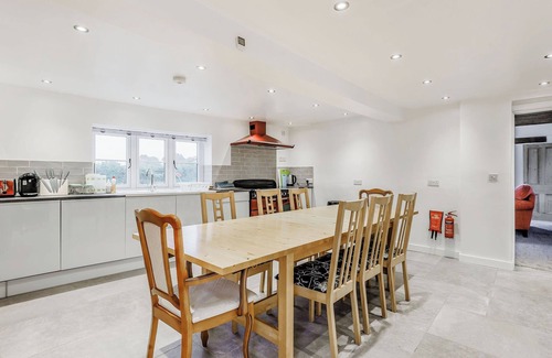 Shifnal Cottage | 5 bedroom accommodation in Blymhill