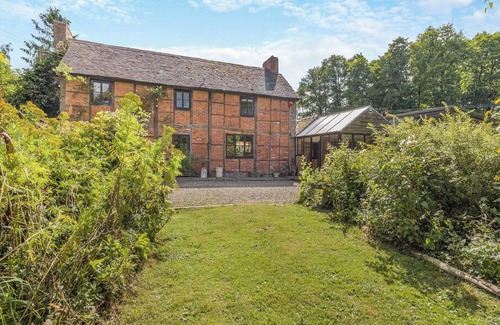 Bromyard Cottage | 5 bedroom accommodation in Bromyard