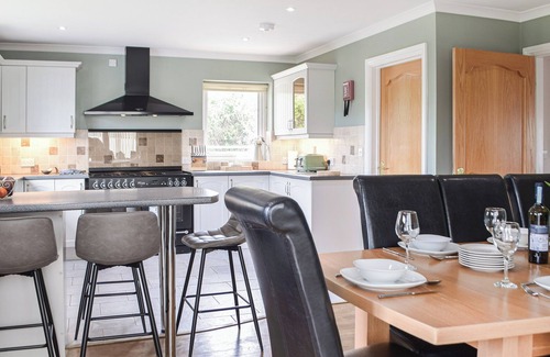 Cardigan Cottage | 5 bedroom accommodation in Llechryd, near Cardigan