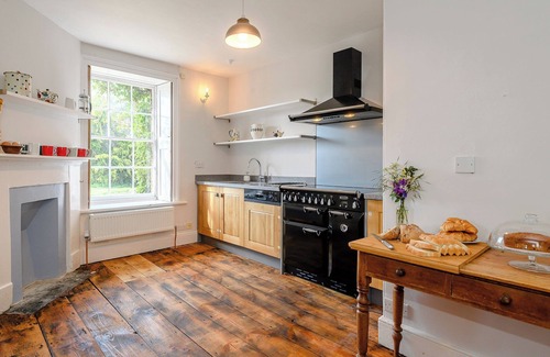 Thetford Cottage | 5 bedroom accommodation in Mundford